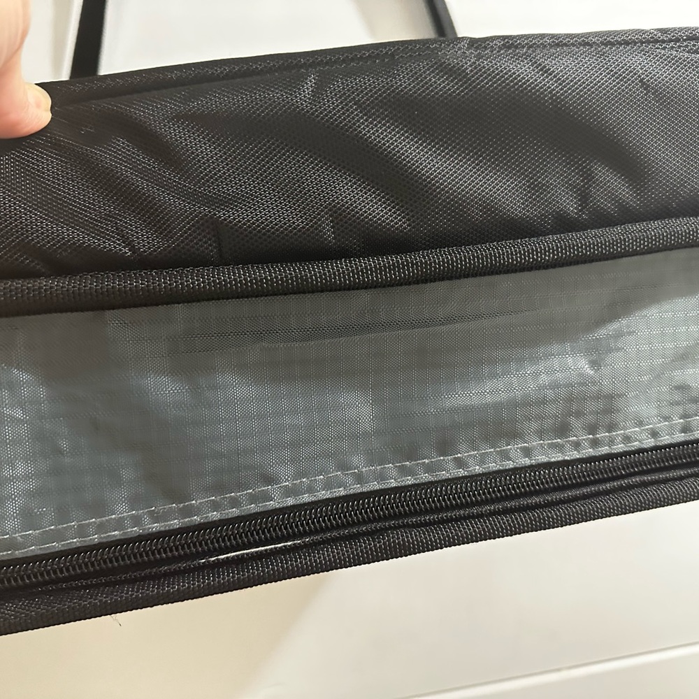 Case It Universal Laptop Zipper Binder O Ring 2 Inches Jet Black - Picture 11 of 15